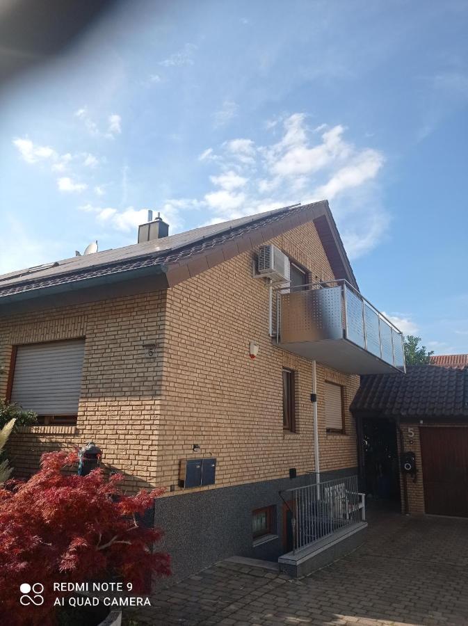 Moderne Ferienwohnung Neckarschleife Mit Klimaanlage Kirchheim am Neckar Eksteriør bilde